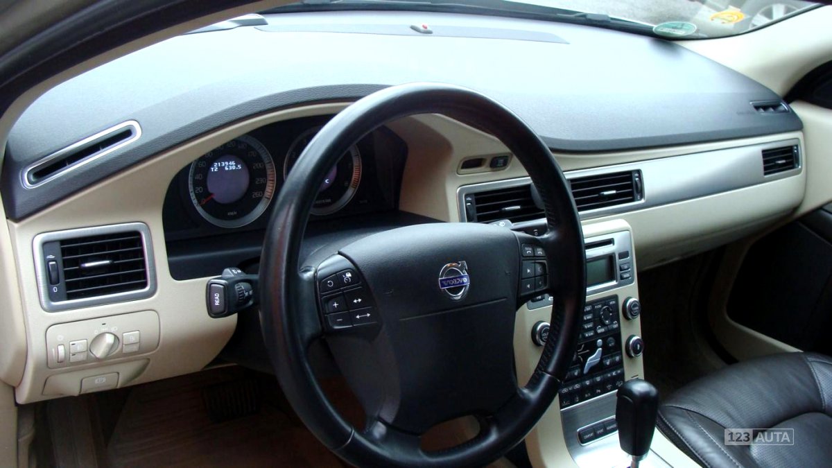 Volvo XC70, 2009 - pohled č. 9