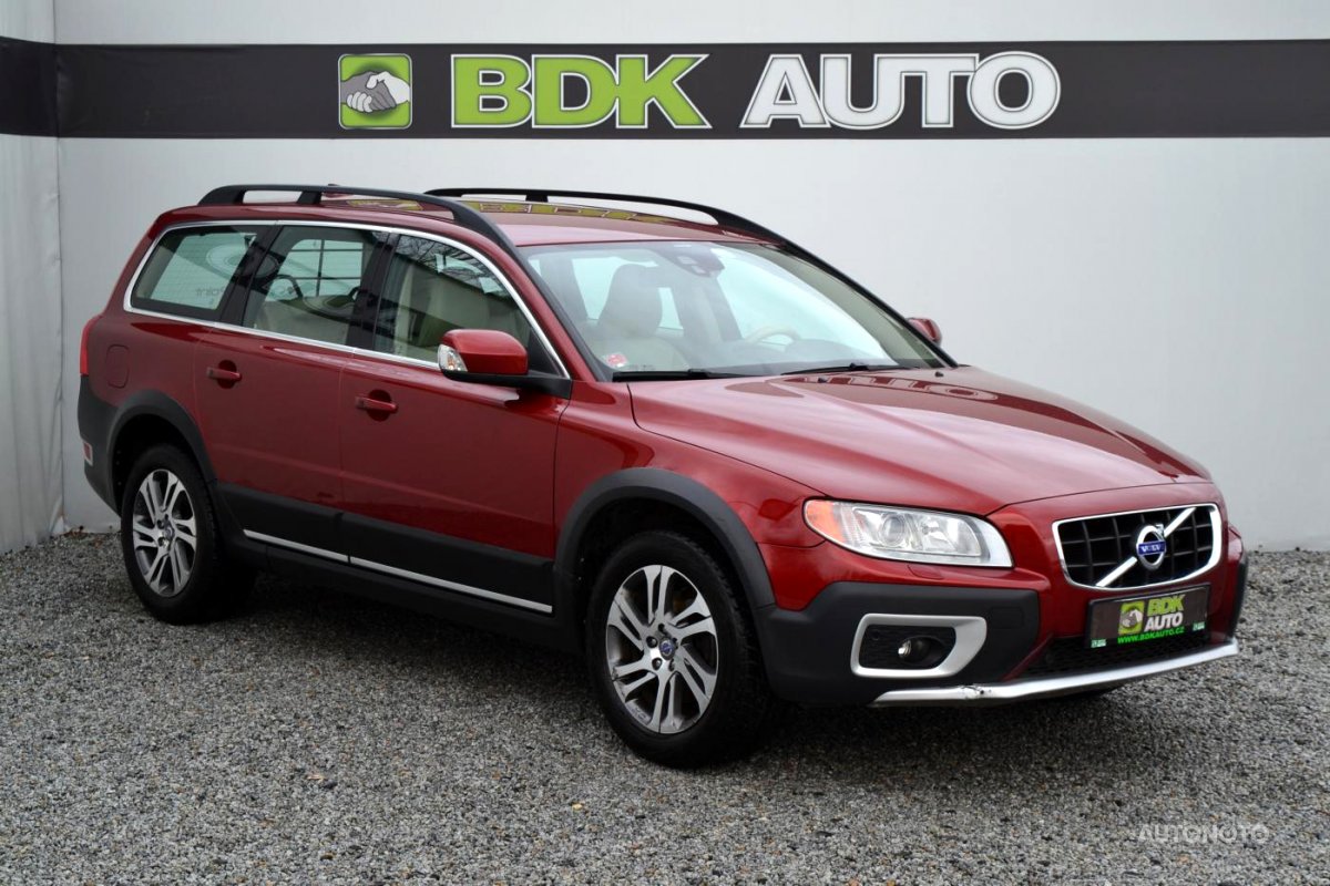 Volvo XC70, 2013 - celkový pohled