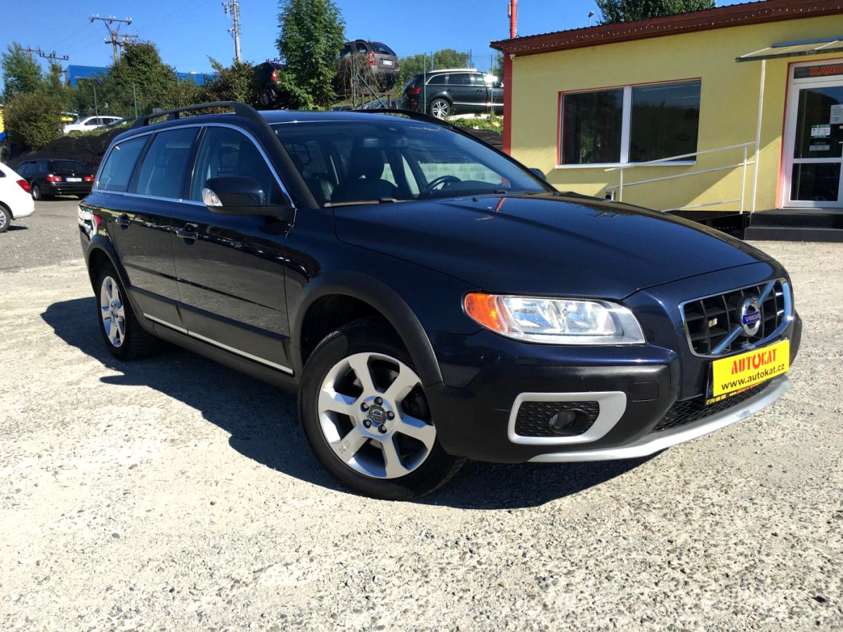 Volvo XC70, 2010 - celkový pohled