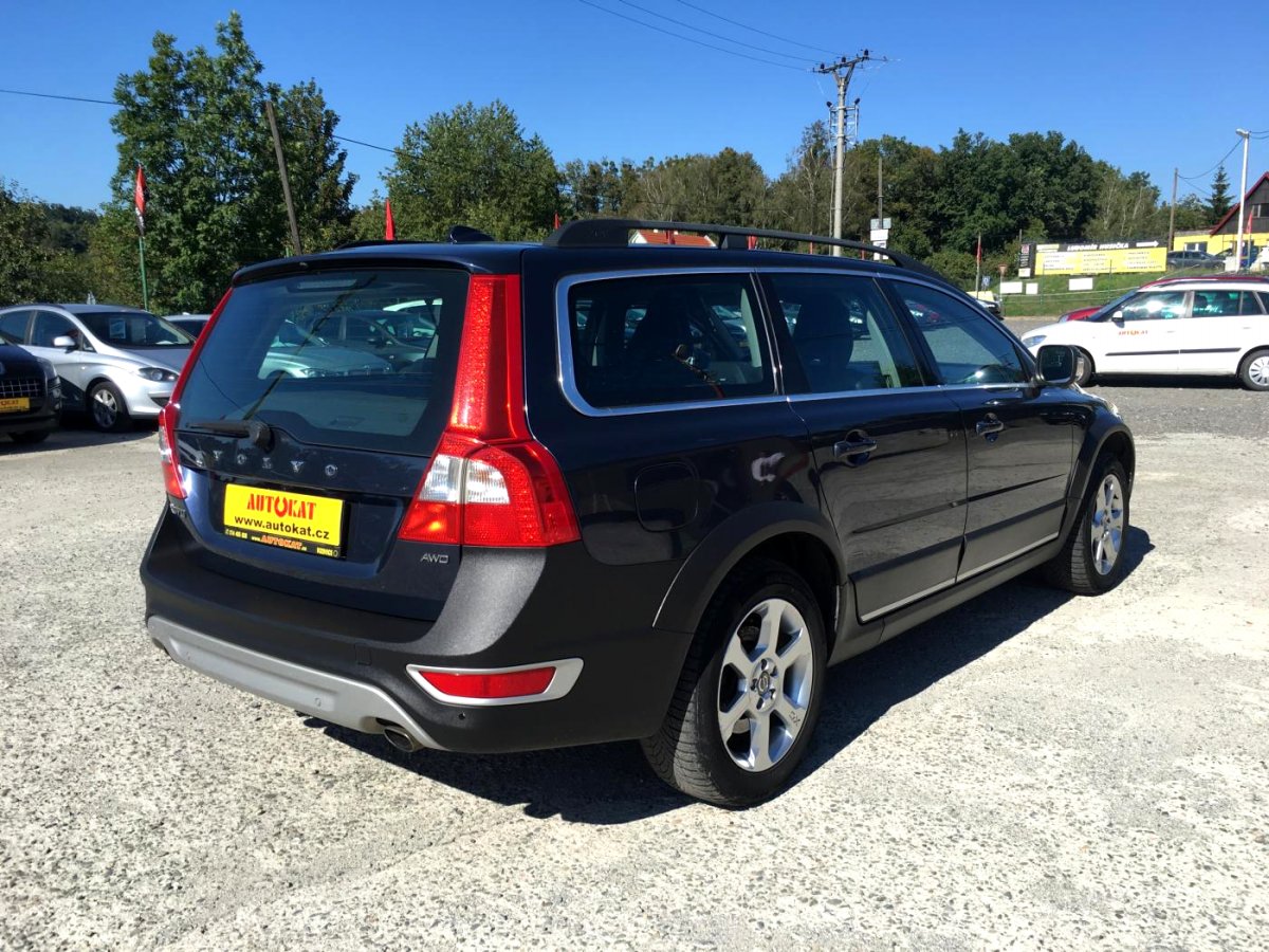 Volvo XC70, 2010 - pohled č. 3