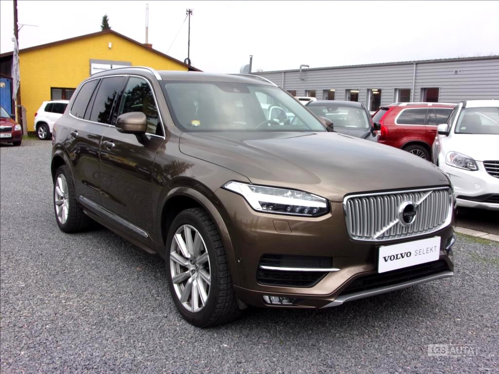 Volvo XC90, 2015 - pohled č. 3