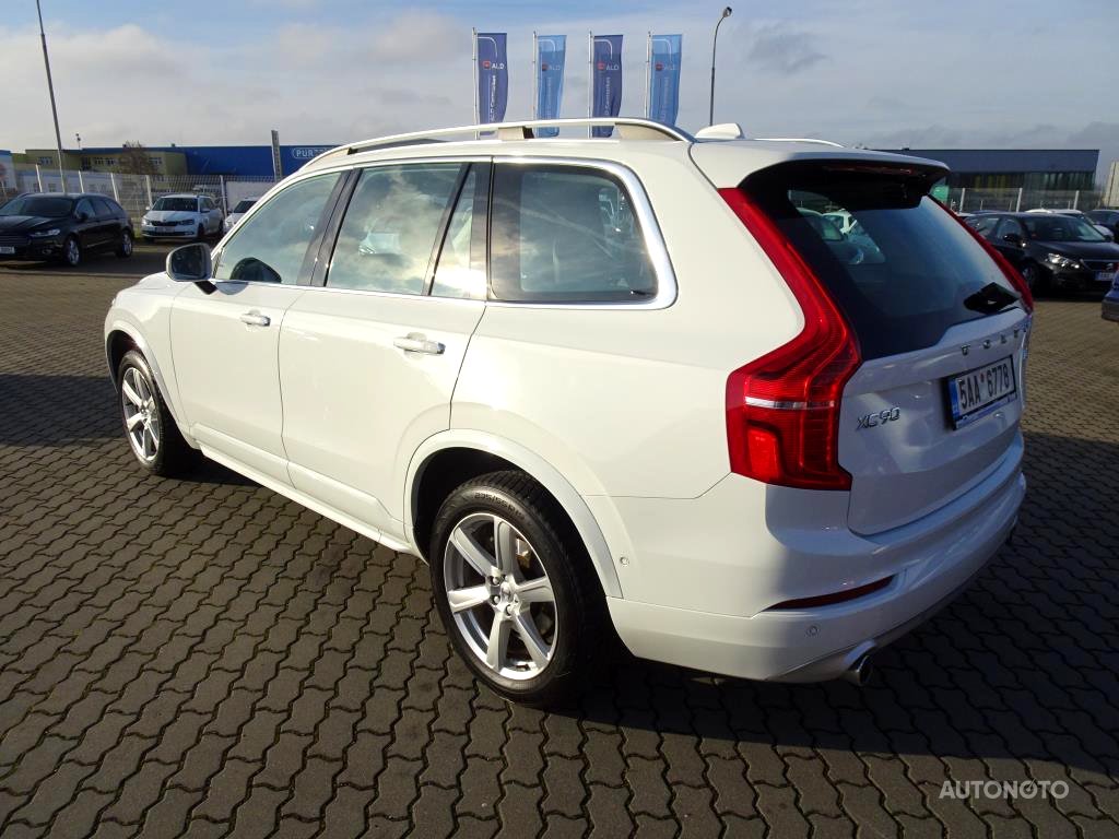 Volkswagen Passat, 2018 - pohled č. 3