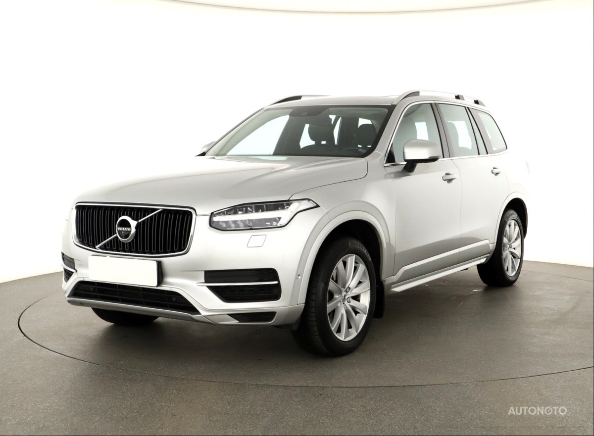 Volvo XC90, 2017 - pohled č. 3