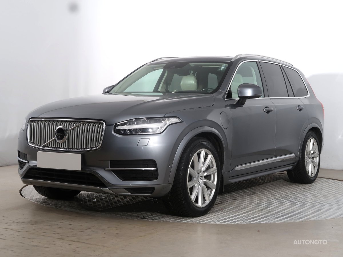 Volvo XC90, 2016 - pohled č. 3
