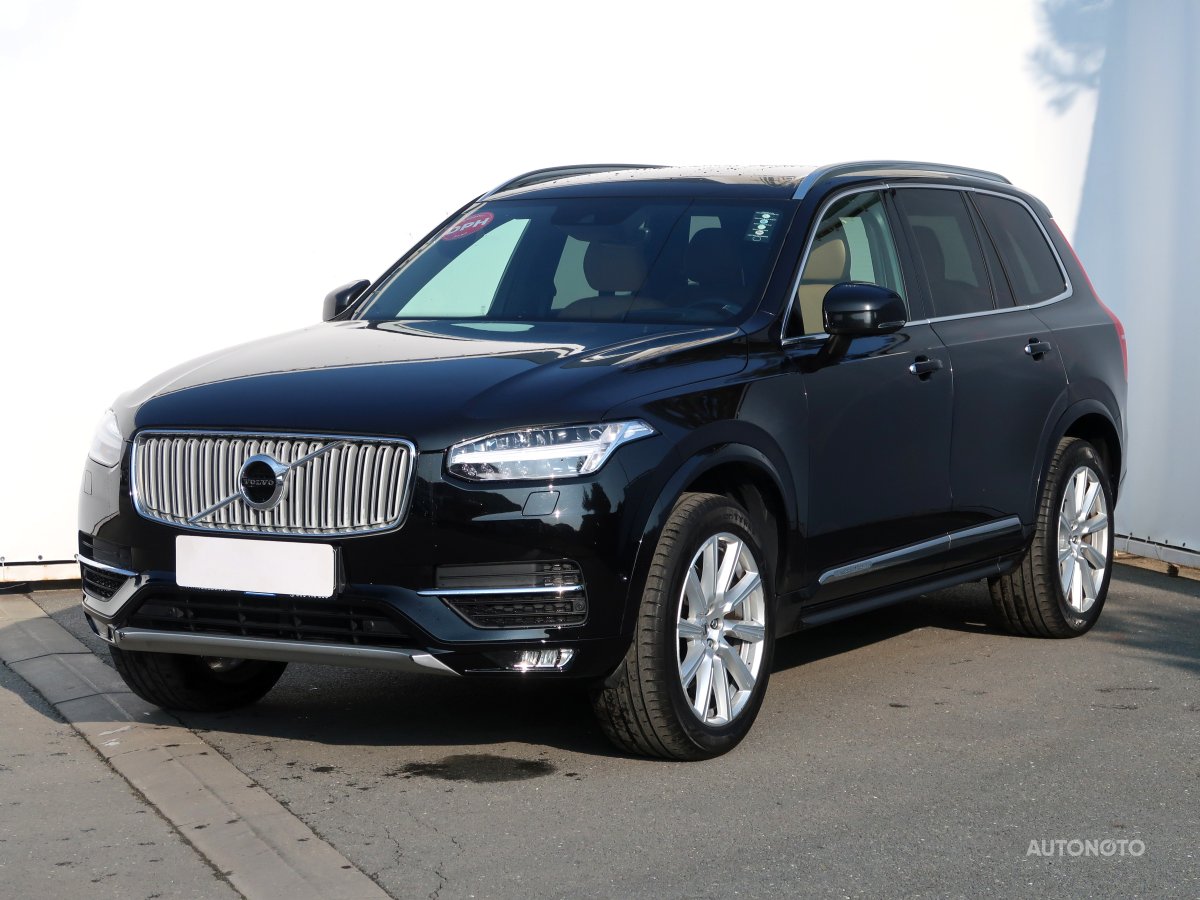 Volvo XC90, 2017 - pohled č. 3