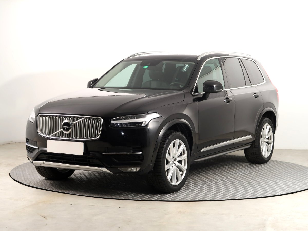 Volvo XC90, 2018 - pohled č. 3