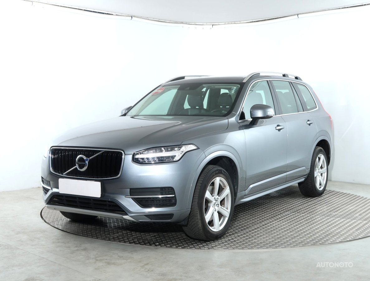 Volvo XC90, 2018 - pohled č. 3