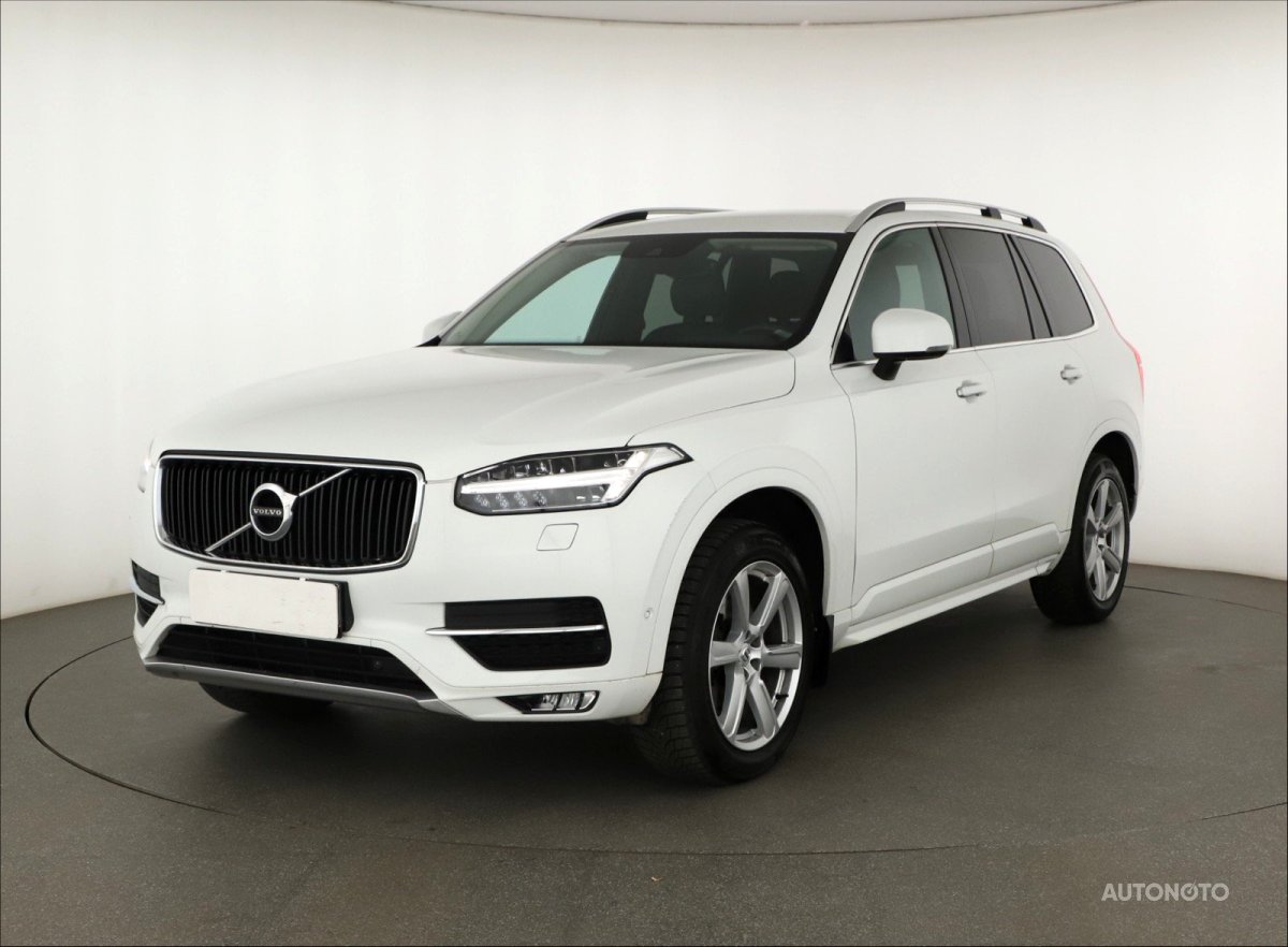 Volvo XC90, 2016 - pohled č. 3
