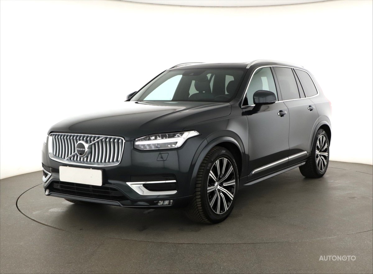 Volvo XC90, 2020 - pohled č. 3