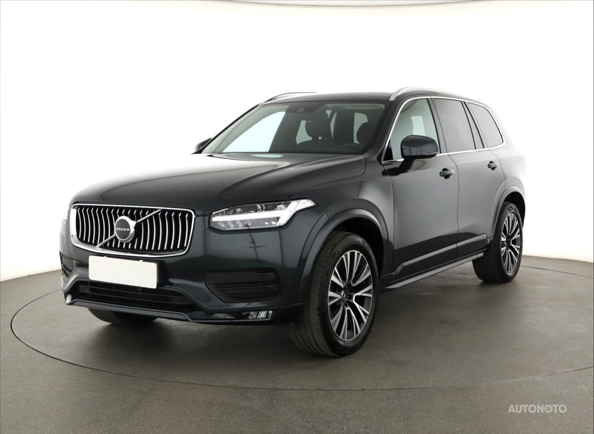 Volvo XC90, 2021 - pohled č. 3
