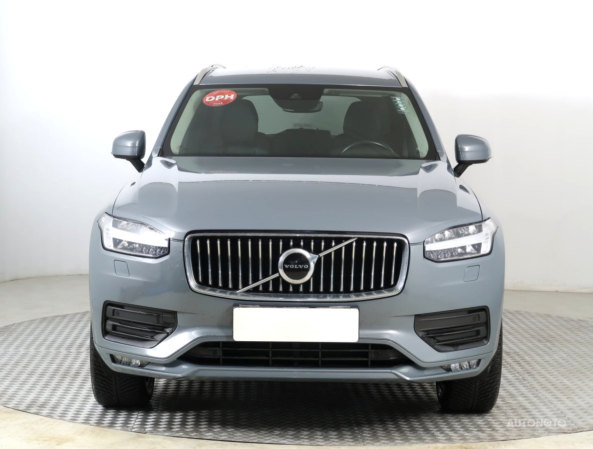 Volvo XC90, 2022 - pohled č. 2