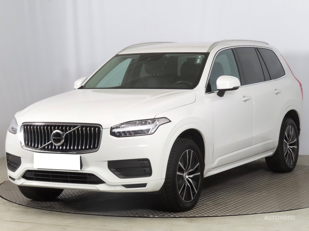 Volvo XC90, 2021 - pohled č. 3