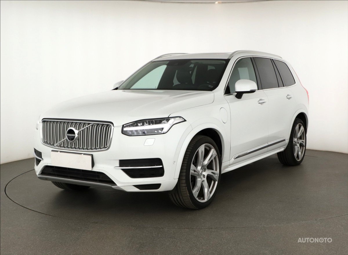 Volvo XC90, 2019 - pohled č. 3