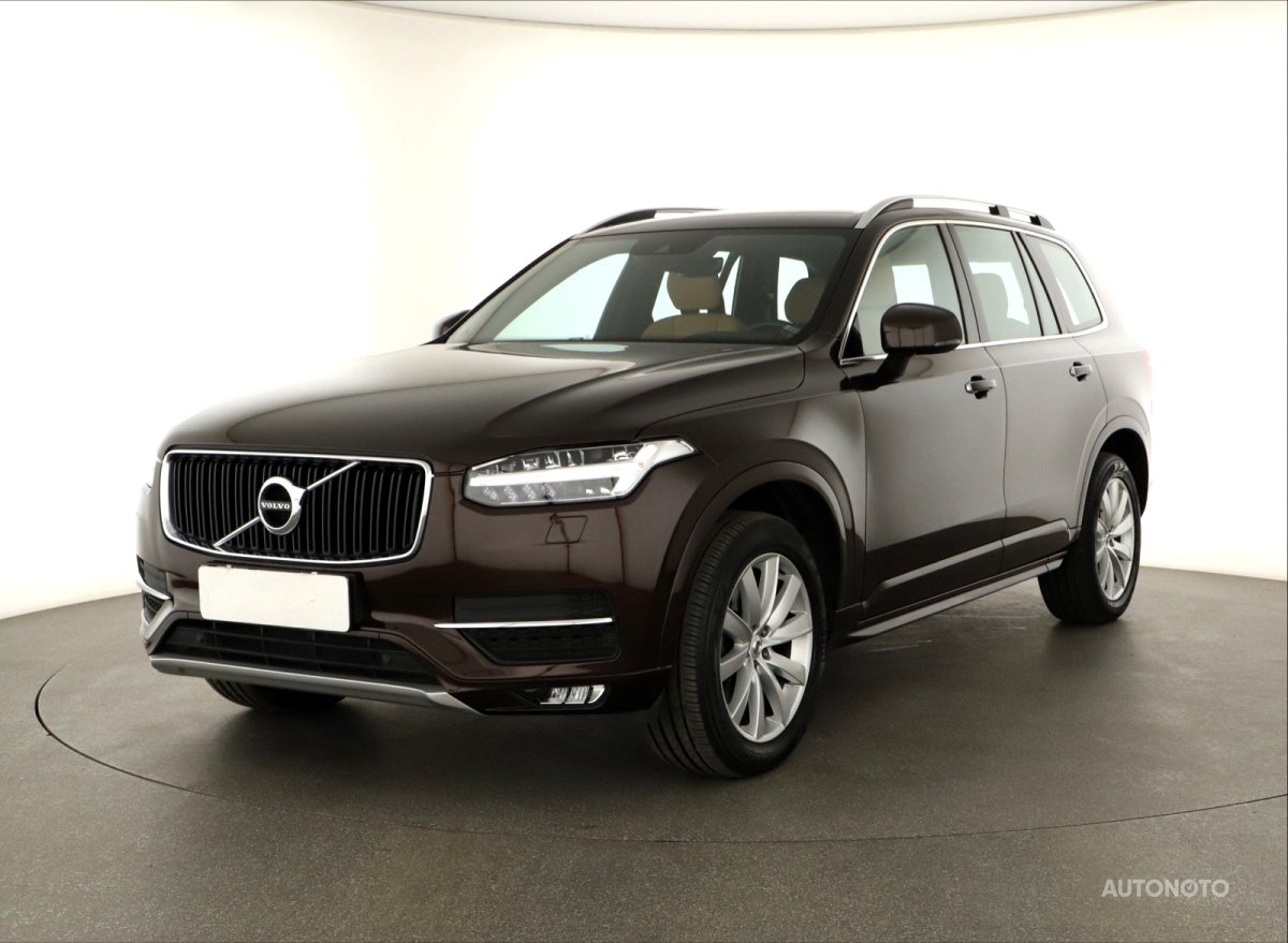 Volvo XC90, 2019 - pohled č. 3