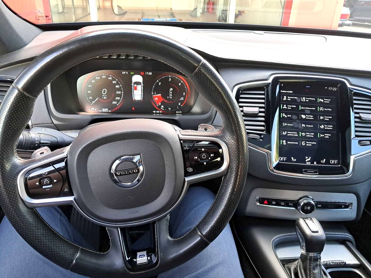 Volvo XC90, 2019 - pohled č. 3