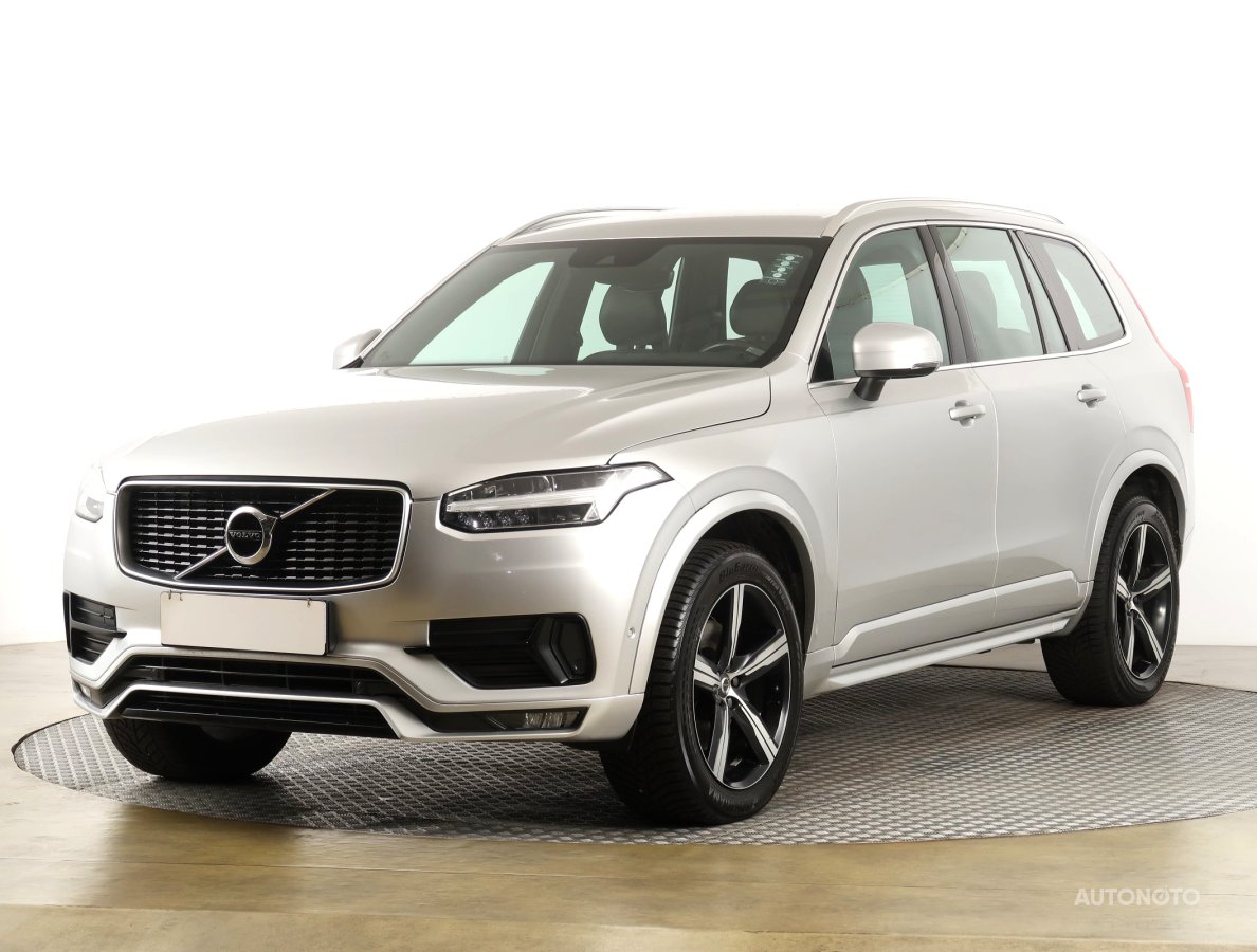 Volvo XC90, 2017 - pohled č. 3