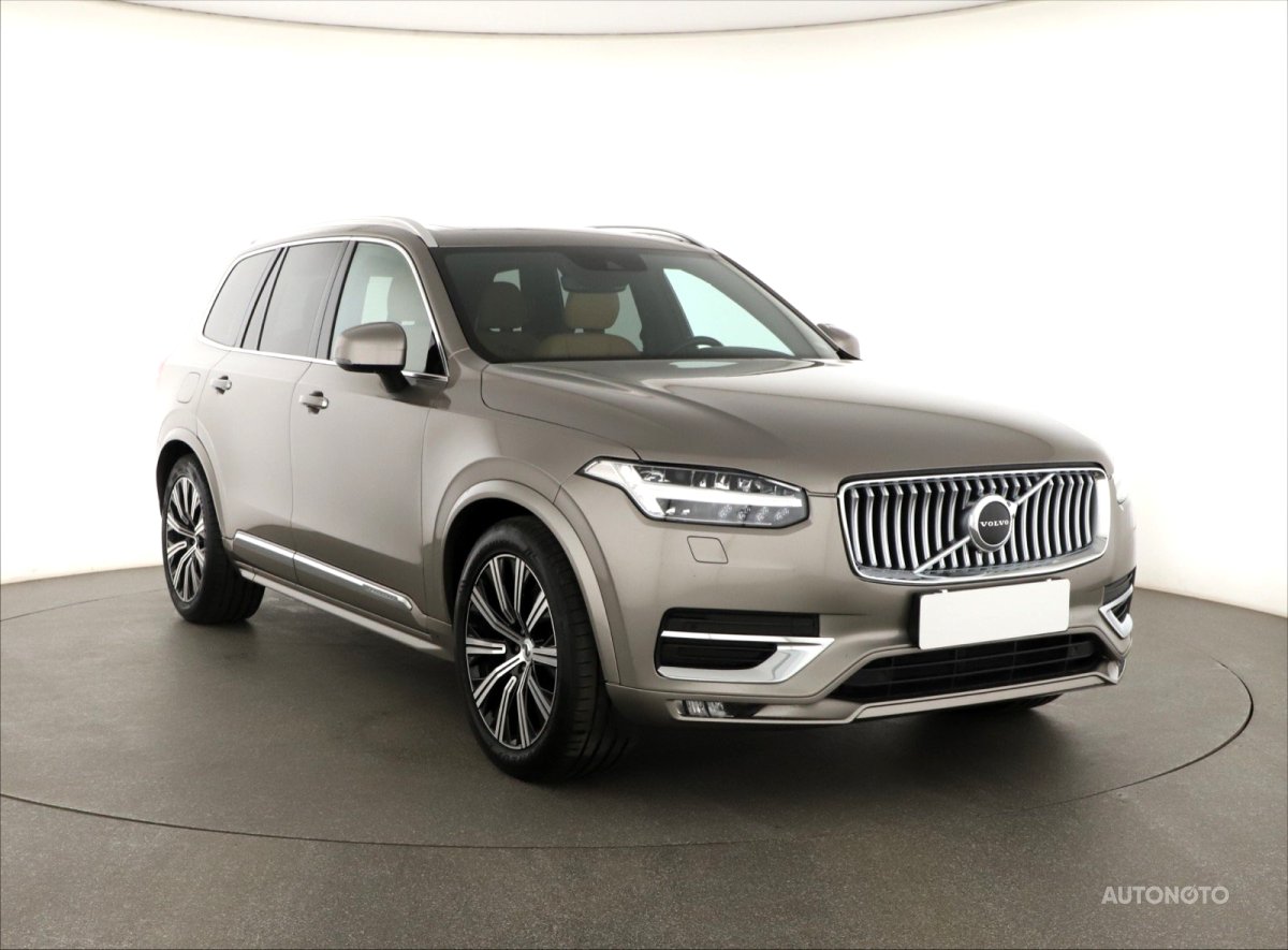 Volvo XC90, 2020 - celkový pohled