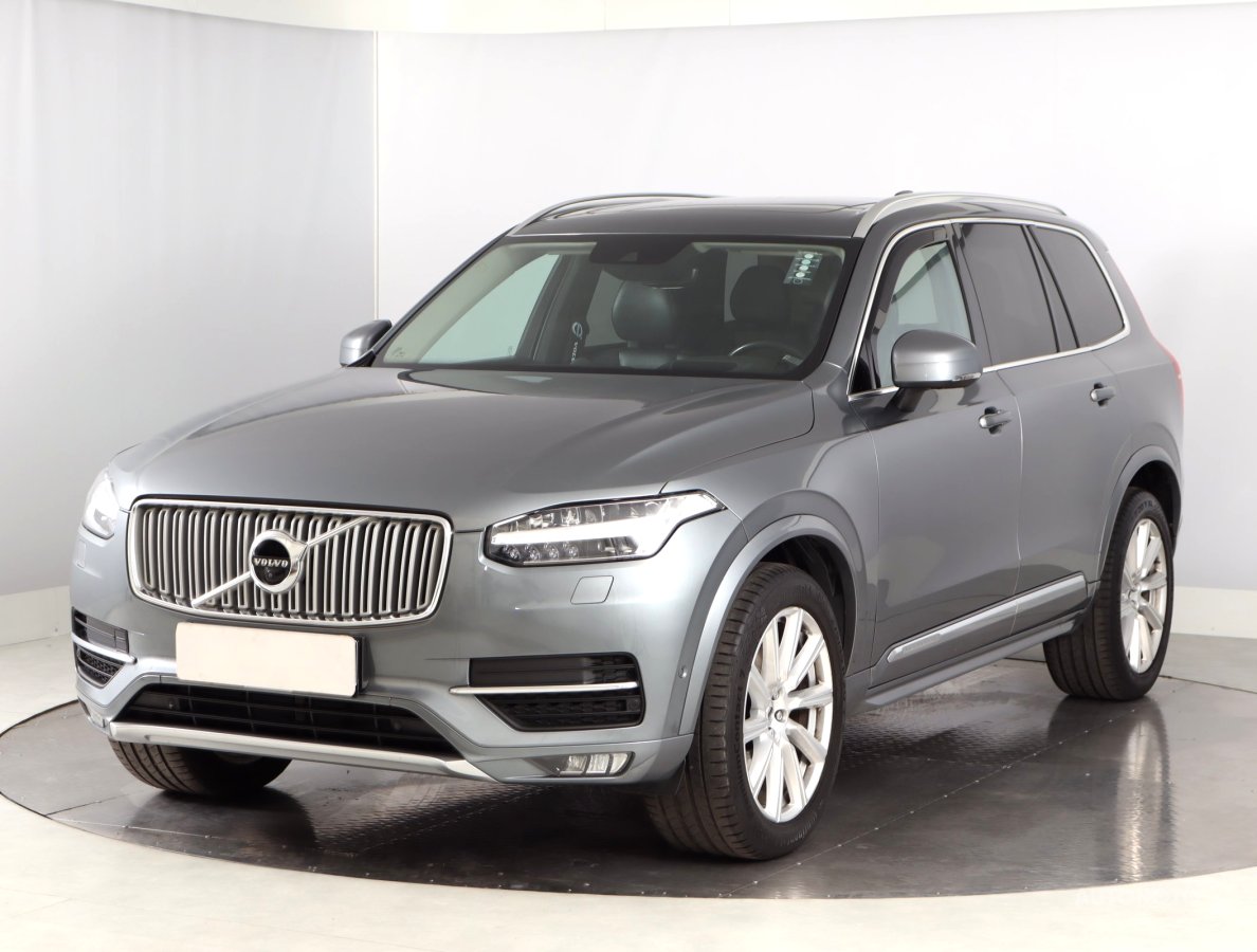 Volvo XC90, 2017 - pohled č. 3