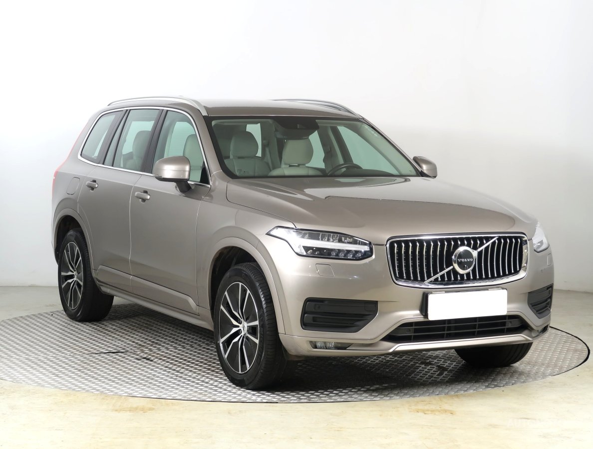 Volvo XC90, 2021 - celkový pohled