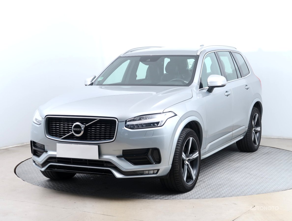 Volvo XC90, 2019 - pohled č. 3