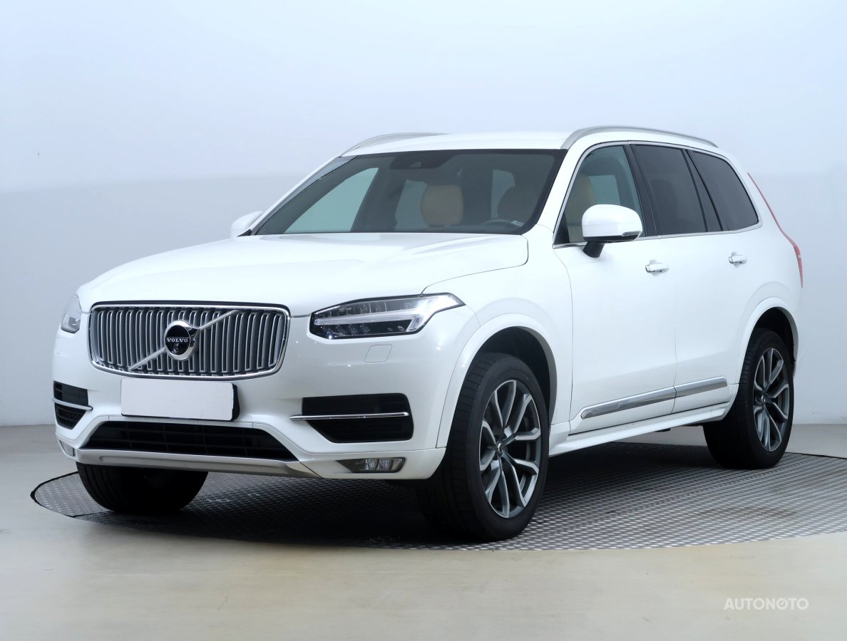 Volvo XC90, 2019 - pohled č. 3