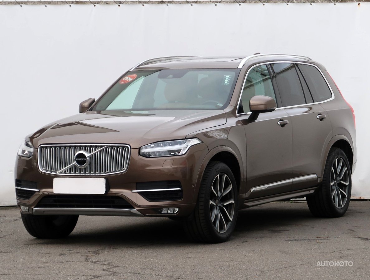 Volvo XC90, 2017 - pohled č. 3
