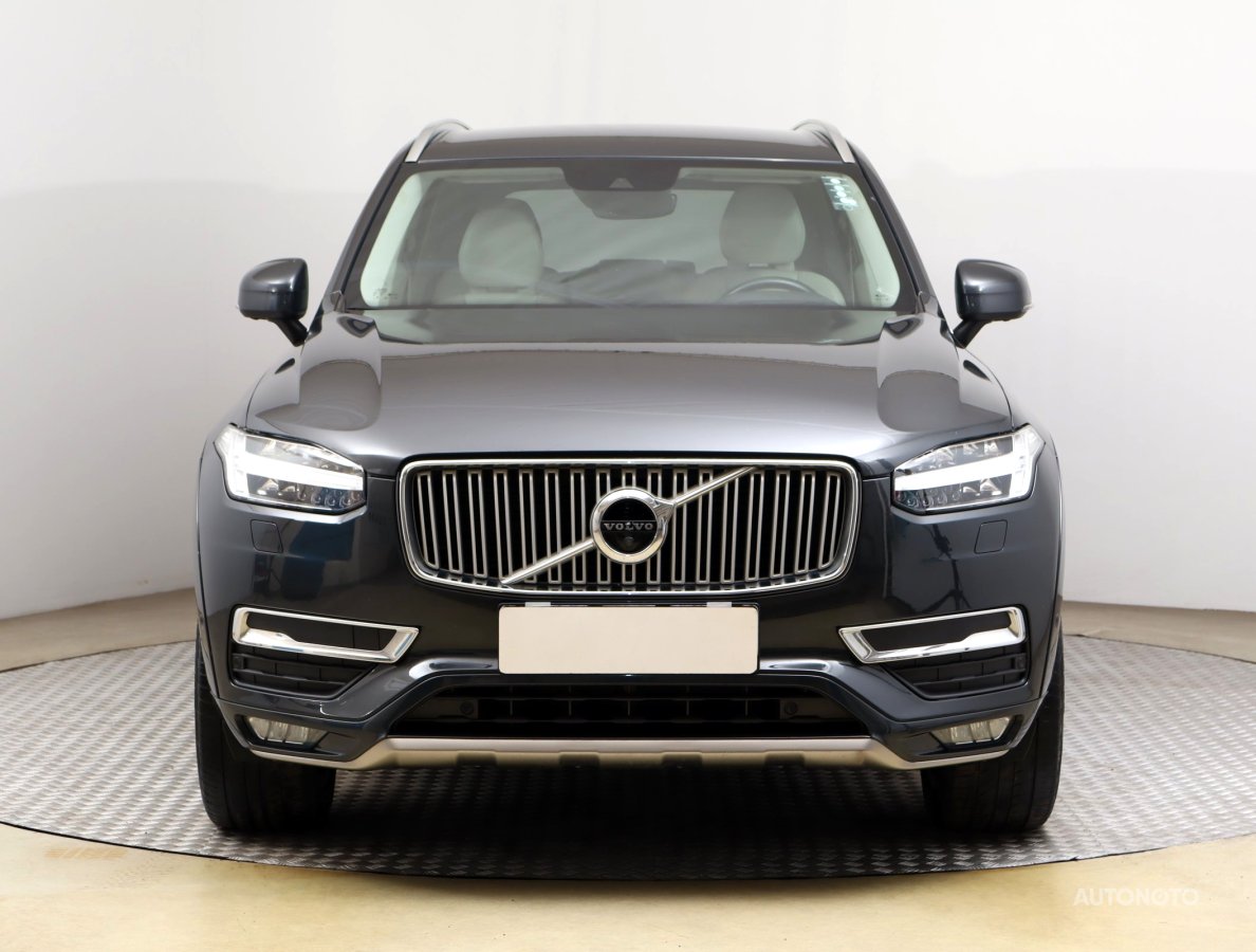 Volvo XC90, 2017 - pohled č. 2