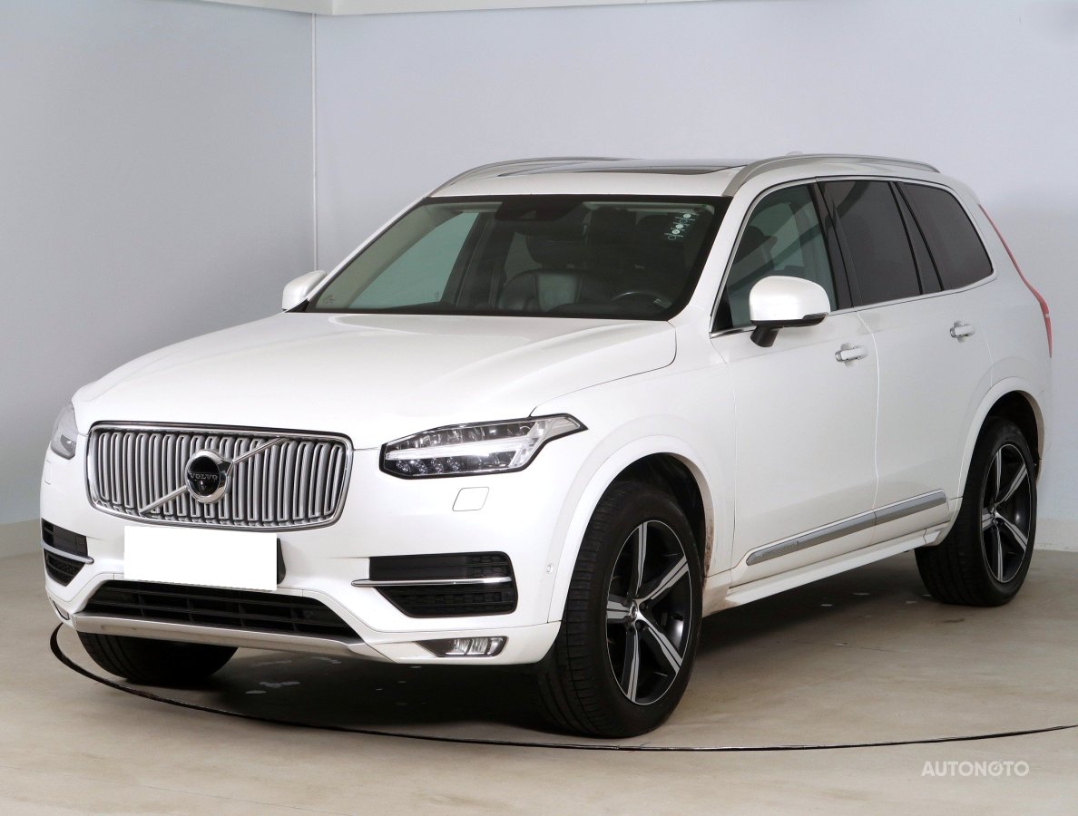 Volvo XC90, 2016 - pohled č. 3
