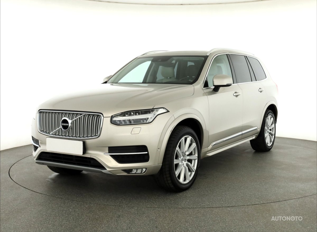 Volvo XC90, 2015 - pohled č. 3