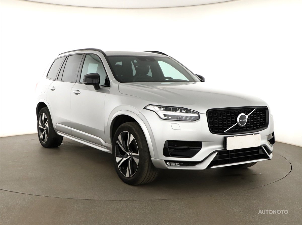 Volvo XC90, 2022 - celkový pohled