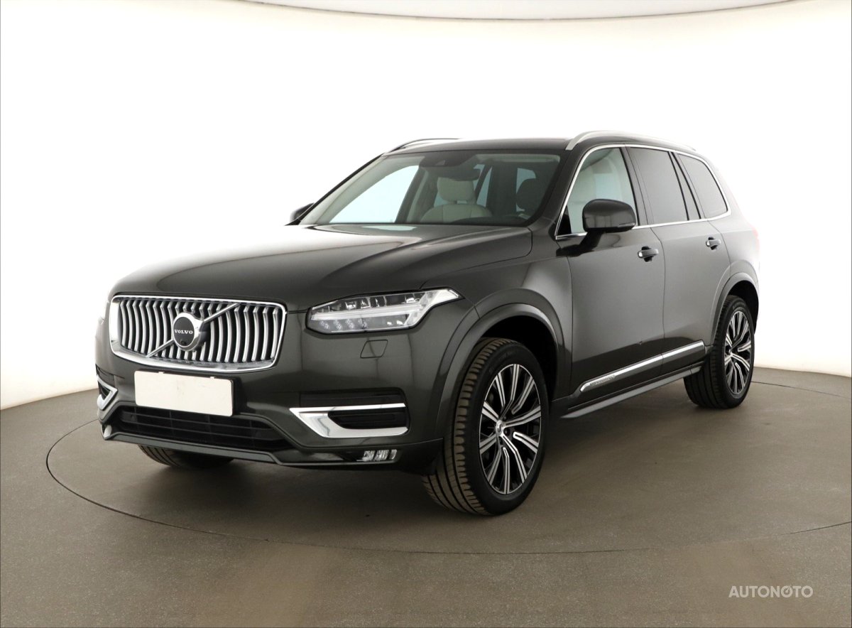 Volvo XC90, 2019 - pohled č. 3