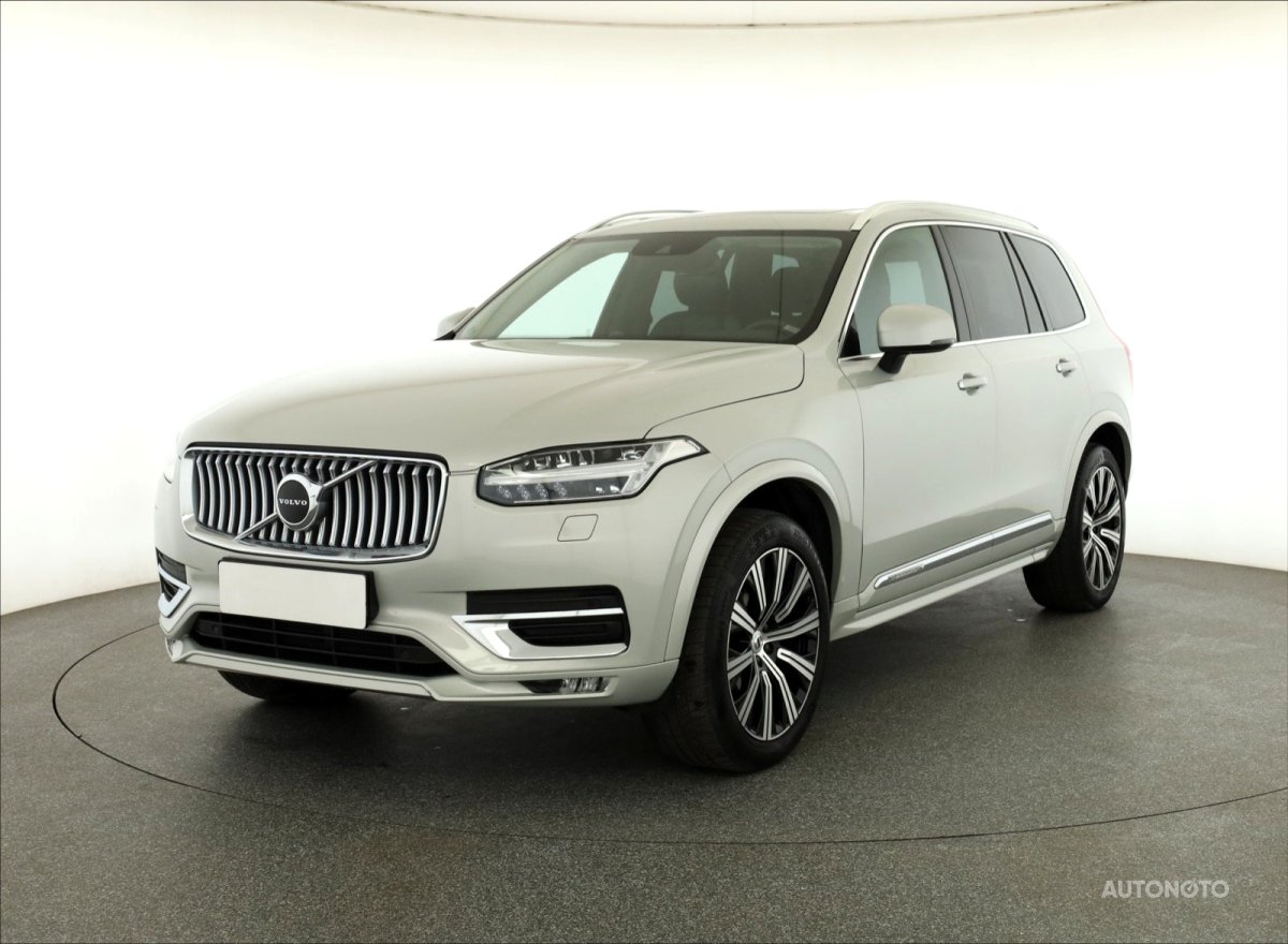 Volvo XC90, 2019 - pohled č. 3