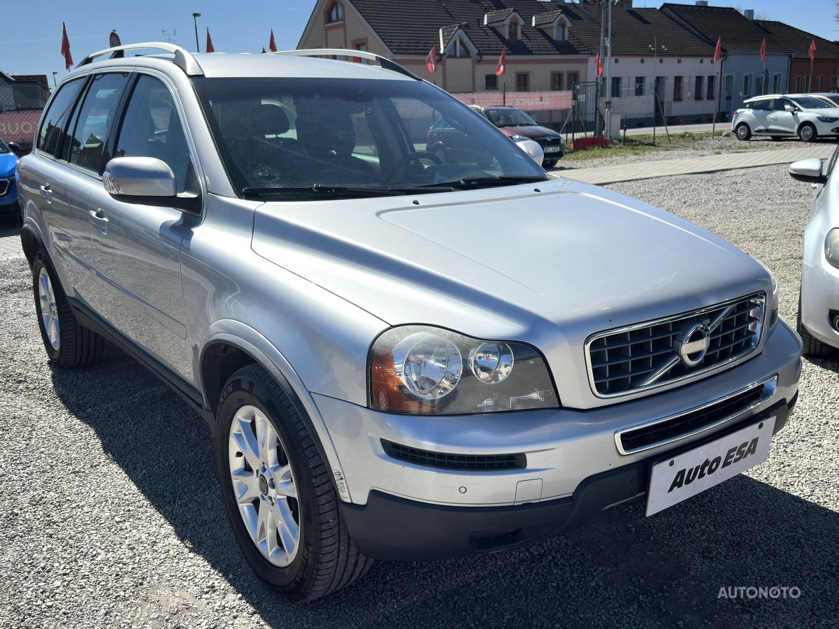 Volvo XC90, 2011 - celkový pohled