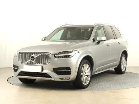 Volvo XC90, 2017 - pohled č. 3