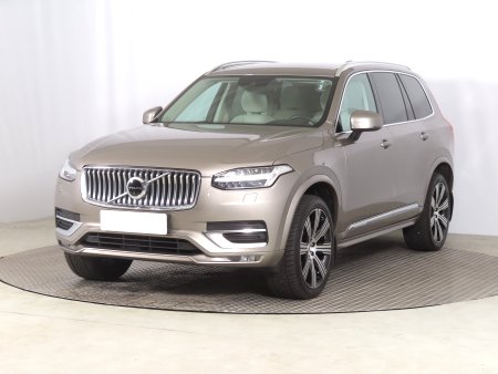 Volvo XC90, 2020 - pohled č. 3
