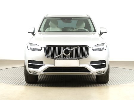 Volvo XC90, 2017 - pohled č. 2
