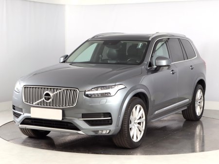 Volvo XC90, 2017 - pohled č. 3