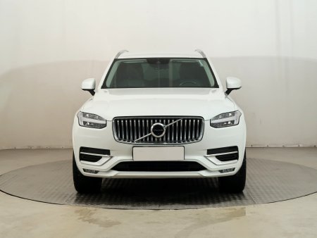 Volvo XC90, 2021 - pohled č. 2