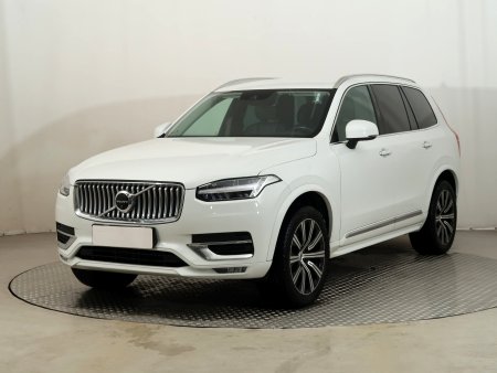 Volvo XC90, 2021 - pohled č. 3