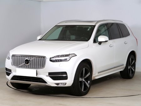 Volvo XC90, 2016 - pohled č. 3