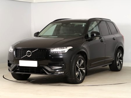 Volvo XC90, 2022 - pohled č. 3