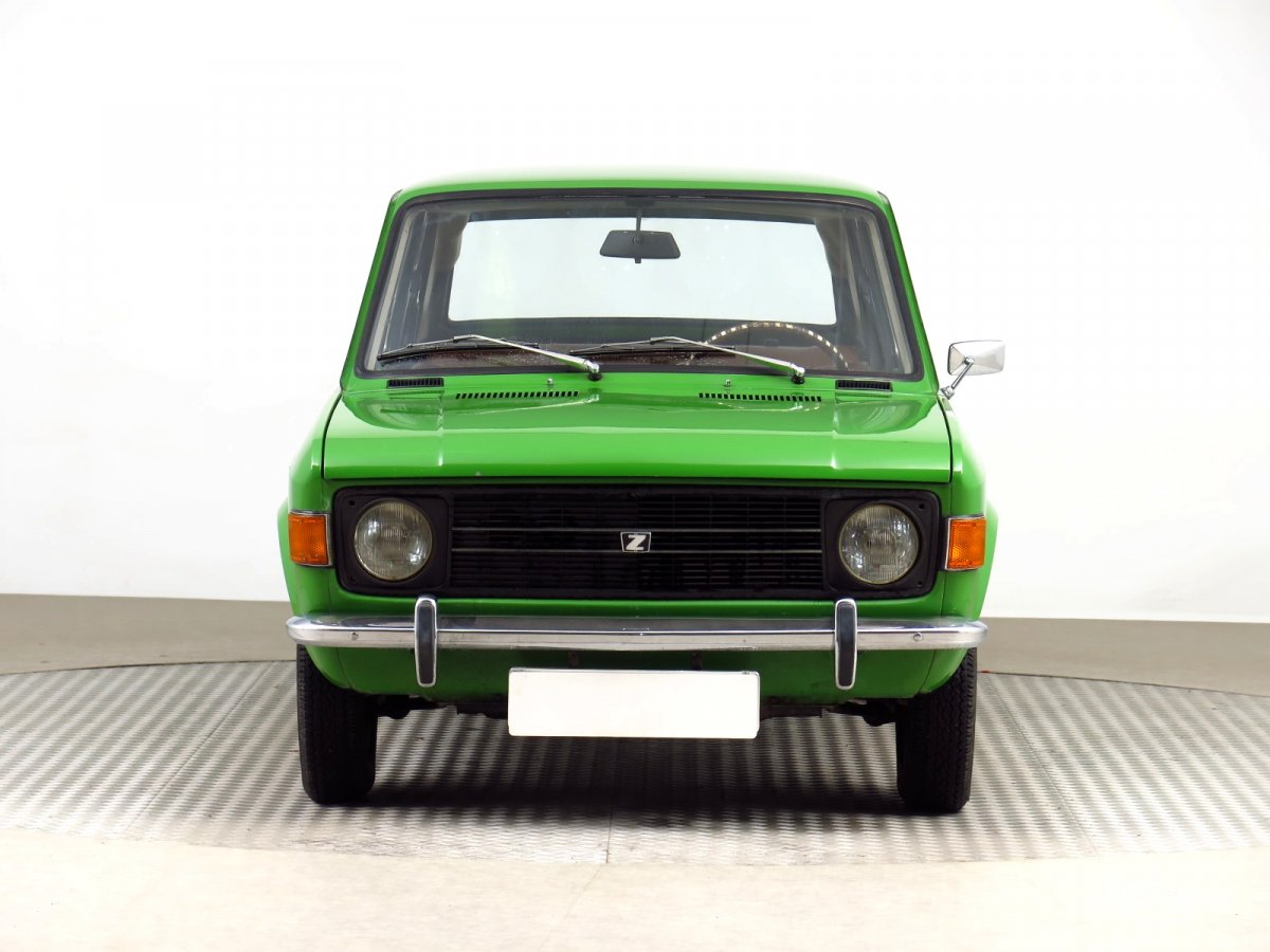 Zastava 1100, 1977 - pohled č. 2
