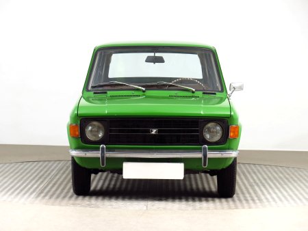 Zastava 1100, 1977 - pohled č. 2